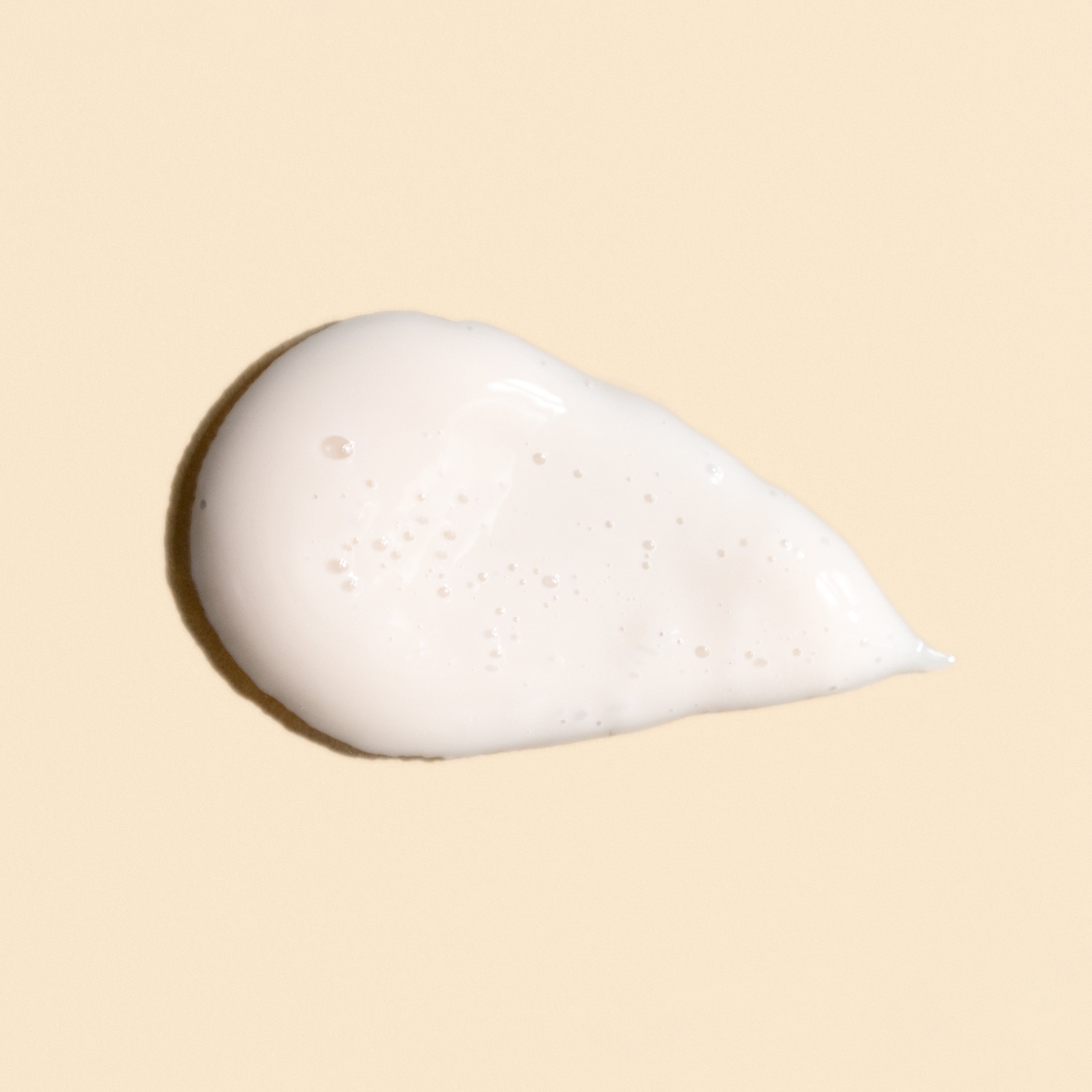 files/revive-bio-retinol-texture.jpg