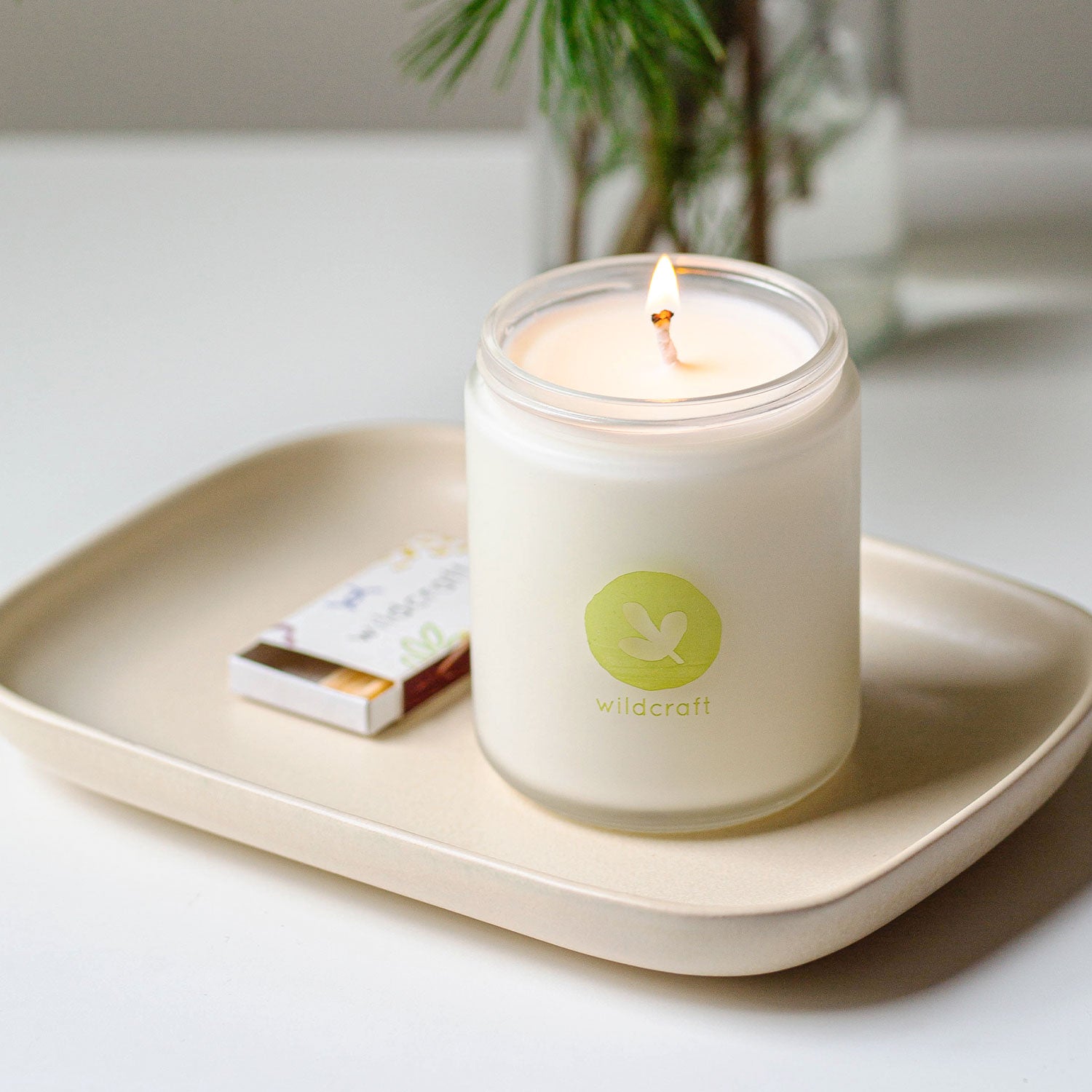 products/awaken-candle-2.jpg